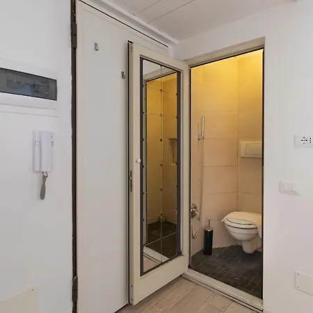 Piccolo Loft Sui Navigli Apartment Milan Exterior photo
