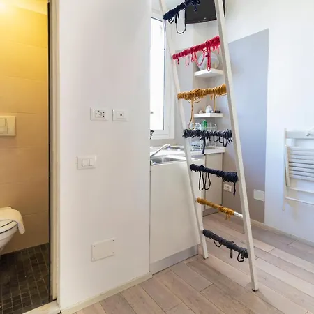 Piccolo Loft Sui Navigli Apartment Milan Exterior photo